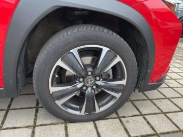Lexus UX Crossover Facelifting 2.0 300h 199KM 2025 LEXUS UX 300h Business Suv 2.0 199KM 2025, zdjęcie 4