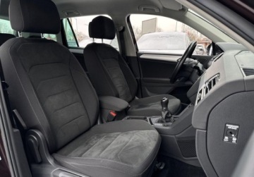 Volkswagen Tiguan II SUV 1.5 TSI EVO 130KM 2019 Volkswagen Tiguan SalonPL Comfortline 1.5TSI 130KM App Conect Czuj.Park LE, zdjęcie 12