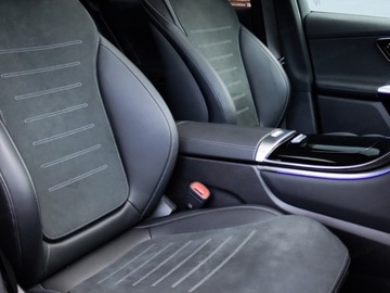 Mercedes GLC C254/X254 Coupe 2.0 220d 197KM 2025 MERCEDES-BENZ GLC 220 d 4-Matic AMG Line 2.0 (197KM) 2025, zdjęcie 6