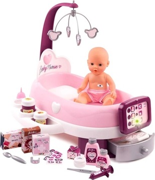 Elektroniczny kącik opiekunki Baby Nurse Smoby +24 Akcesoria
