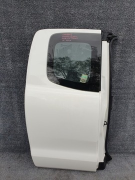 DVEŘE PRAVÉ FORD RANGER V 2011-