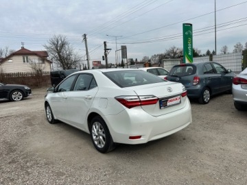 Toyota Corolla XI Sedan Facelifting 1,6 Valvematic 132KM 2017 Toyota Corolla Lift/1.6132KM/Biała perła/Kamera, zdjęcie 8