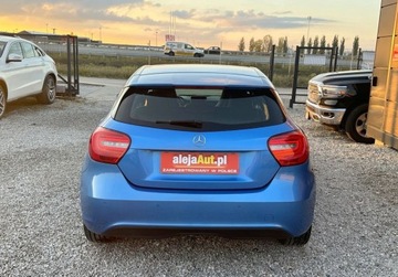 Mercedes Klasa A W176 Hatchback 5d 1.6 180 BlueEFFICIENCY 122KM 2014 Mercedes-Benz Klasa A A180 122 KM 2014r Bdb Stan Warszawa 1.6 Benzyna, zdjęcie 11