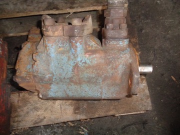 Насос Hagglunds Denison T6CC / Vickers 2520V021A11
