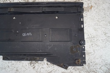 КРЫШКА ШАССИ ПРАВАЯ AUDI A4 B8 8K0825208D