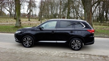 Mitsubishi Outlander III SUV Facelifting 2015 2.0 MIVEC 150KM 2016 outlander.. Kamera.. Ledy .. Nawigacja.. 2 x Koła .. 2 x PDC .. Klimatronik, zdjęcie 28