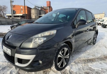 Renault Scenic III Van 1.4 TCe 16v 130KM 2011 Renault Scenic Renault Scenic 1.4 16V TCE Bose Edition 1.4 Benzyna 130KM, zdjęcie 3