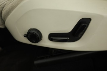 Volvo XC60 II Crossover T5 250KM 2019 Volvo XC60 T5 AWD, Salon Polska, Serwis ASO, 4X4, zdjęcie 19