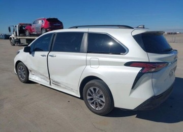 Toyota Sienna III 2021 Toyota Sienna 2021, 2.5L, XLE, od ubezpieczalni, zdjęcie 6