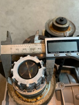 Мотор-редуктор LENZE GKR 04-2M