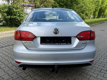 Volkswagen Jetta VI Sedan 1.6 TDI CR DPF 105KM 2013 Volkswagen Jetta Climatronic PDC Navi Gwarancja, zdjęcie 6