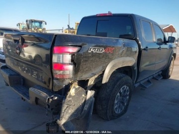 Nissan Navara IV 2023 Nissan Navara (Frontier) Pro 4-X, 4x4, V6 3.8L, od ubezpieczalni. 3.8 380KM, zdjęcie 4