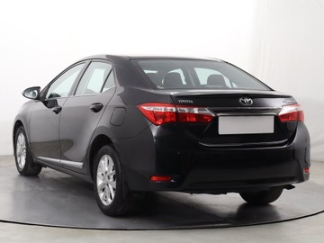 Toyota Corolla X Sedan Facelifting 1.6 Valvematic 132KM 2014 Toyota Corolla 1.6 Valvematic, Salon Polska, zdjęcie 3