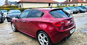 Alfa Romeo Giulietta Nuova II Hatchback 5d 1.4 TB 16v Mair 170KM 2011 Alfa Romeo Giulietta BENZYNA 170KM skora alcantara ATRAKCYJNY WYGLAD, zdjęcie 15