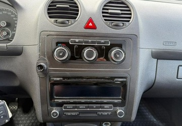 Volkswagen Caddy III Kombi Facelifting 2.0 EcoFuel 109KM 2011 Volkswagen Caddy 2.0 MPI 109 KM 5 osobowy Nowa instalacja LPG 2.0 109KM, zdjęcie 23