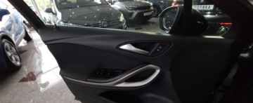 Opel Astra K Hatchback Facelifting 1.2 Turbo 130KM 2020 Opel Astra 1.2 turbo benzyna 130 km Kamera Nawigacja 1.2 Benzyna 130KM, zdjęcie 22