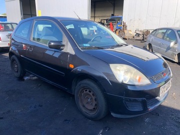 FIESTA MK6 VI 02-08 VÍKO KUFRU ZADNÍ KUFRU KÓD LAK D2