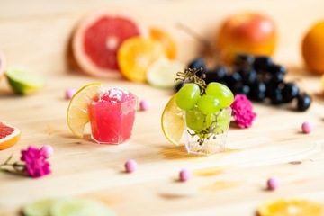 КОНТЕЙНЕР-ПИРАМИДА ДЛЯ ЗАКУСОК И ДЕСЕРТНЫХ ЧАШЕК