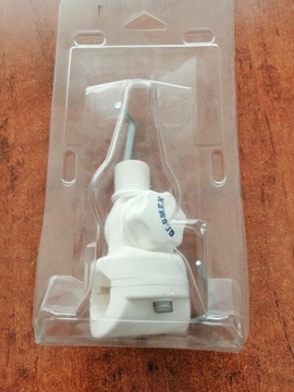 Основание, прикрепленное к рейлингу для антенны GPS/VHF