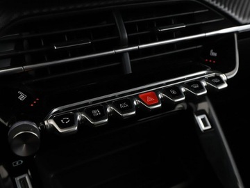 Peugeot 2008 II SUV 1.2 PureTech 130KM 2022 Peugeot 2008 automat LED klima auto grzane fotele, zdjęcie 26