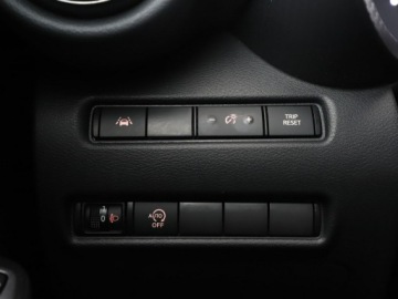 Nissan Juke II Crossover 1.0 DIG-T 114KM 2022 Nissan Juke 1.0 DIG-T Automat TEKNA Tempomat, zdjęcie 33