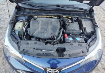 Toyota Avensis III Sedan Facelifting 2015 2.0 D-4D 143KM 2016 Toyota Avensis Salon PLPotwierdzony przebiegZadbanyEkonomiczny 2.0 143KM, zdjęcie 28