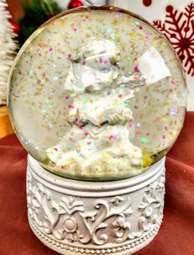 СНЕЖОК-АНГЕЛ С КНИГОЙ 8,3 СМ