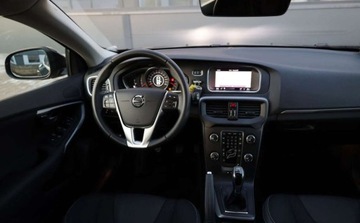 Volvo V40 II 2019 Volvo V40 Volvo V40 T2 Linje Svart 2.0 Benzyna 122KM, zdjęcie 15