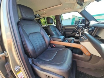 Land Rover Defender IV (L663) 2020 Land Rover Defender 110 Se 2020 3.0 Benzyna 395KM, zdjęcie 10