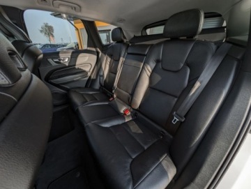 Volvo XC60 II Crossover D4 190KM 2018 Volvo XC 60 Ledy Navi Alu Kamera Serwis Gwarancja 2.0 Diesel 190KM, zdjęcie 34