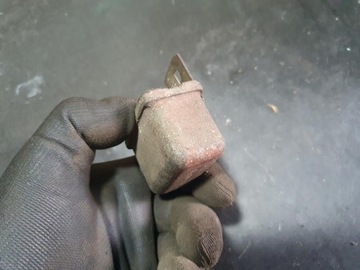 SAMOCHÓD FIAT 126 MALUCH REGULATOR PRZEKAŹNIK ELEMENT ELEKTRYCZNY