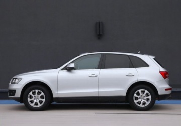 Audi Q5 I SUV 2.0 TFSI 211KM 2009 Audi Q5 2.0 TFSI 211HP Automat QUATTRO Panorama II.wlasciciel 2.0 Benzyna, zdjęcie 6