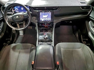 Jeep Grand Cherokee V 2023 Jeep Grand Cherokee Laredo 2023 3.6 Benzyna 293KM, zdjęcie 8