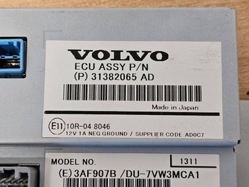 DISPLEJ OBRAZOVKA AUTORÁDIO NAVIGACE VOLVO V60 S60 XC60 2013-2017