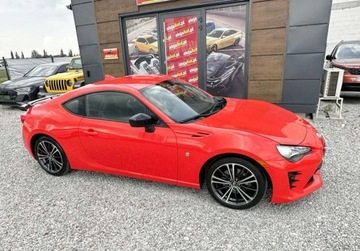Toyota GT86 Coupe Facelifting 2.0 Boxer 200KM 2017 Toyota GT86 GT 86 2.0 BENZ 200 KM 2017r Warszawa 2.0 Benzyna 200KM