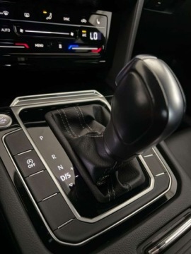 Volkswagen Arteon Fastback Facelifting 2.0 TSI 190KM 2022 Volkswagen Arteon R-Line 2.0 TSI 190KM DSG Salon PL Serwisowany FV23, zdjęcie 15