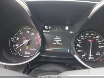 Alfa Romeo Giulia II 2023 Alfa Romeo Giulia Quadrifolgio, 2023r., 2.9L 2.9 Benzyna 505KM, zdjęcie 10