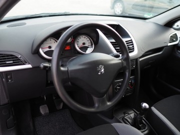 Peugeot 207 Hatchback 5d 1.4 VTi 95KM 2008 Peugeot 207 Sliczny czarny 1.4B 220tys z Niem..., zdjęcie 13