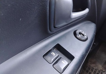 Kia Rio III 2015 Kia Rio 2015r, 1.1 CRDI. Lekko uszkodzony lewy przod. Jezdzi 1.1 Diesel, zdjęcie 9