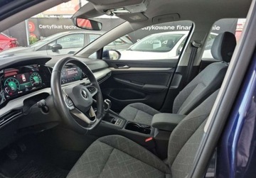Volkswagen Golf VIII Variant 1.5 TSI 150KM 2021 Volkswagen Golf 1.5 Benzyna 130KM, zdjęcie 8
