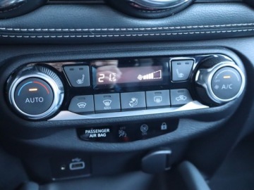 Nissan Juke II Crossover 1.0 DIG-T 117KM 2019 Nissan Juke 1.0 DIG-T, Salon Polska, zdjęcie 12