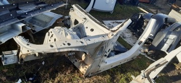 ĆWIARTKA PRZEDNIA LEWA BMW G30 G31