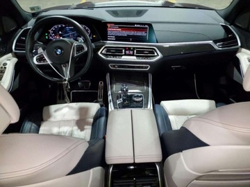 BMW X5 G05 2022 BMW X5 M50I 2022 4.4l 4.4 Benzyna 523KM, zdjęcie 8
