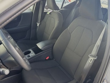 Volvo XC40 Crossover Facelifting 1.5 T2 129KM 2023 Volvo XC 40 T2 Essential | Salon PL | Bezwypadkowy, zdjęcie 24