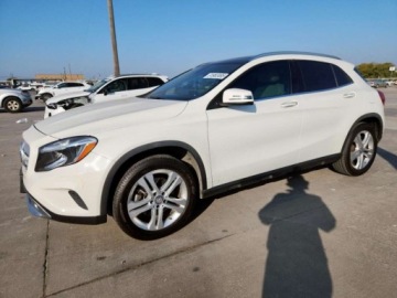 Mercedes GLA I 2017 Mercedes-Benz GLA 2017 MERCEDES-BENZ GLA 250 2.0 Benzyna 208KM, zdjęcie 1