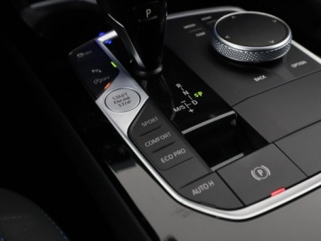 BMW Seria 1 F40 Hatchback M 2.0 M135i 306KM 2022 BMW 135 FV23% M135i 306KM Navi Czujniki przód i, zdjęcie 32