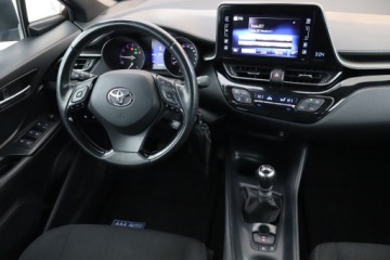 Toyota C-HR I Crossover 1.2L Turbo 116KM 2017 Toyota C-HR 1.2 Turbo, Salon Polska, Serwis ASO, zdjęcie 6