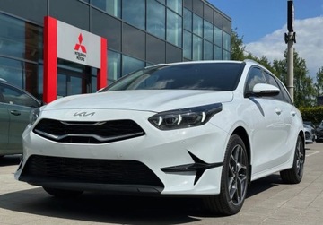 Kia Ceed III Kombi Facelifting 1.5 T-GDI 140KM 2025 Kia Ceed TRIBUTE dostepny od reki od KIA WOJTANOWICZ Gdynia 1.5 Benzyna, zdjęcie 3