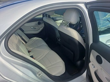 Mercedes Klasa C W205 2016 Mercedes C Klasa 300 4Matic 3.0 benzyna 245KM 2016r pełne wyposażenie!, zdjęcie 6