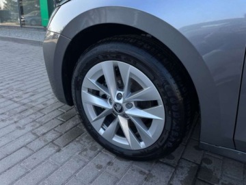 Skoda Octavia IV Liftback 1.5 TSI EVO 150KM 2025 Skoda Octavia Octavia Selection 1,5 TSI m-HEV 150 KM 7-bieg. DSG, maly prz, zdjęcie 1